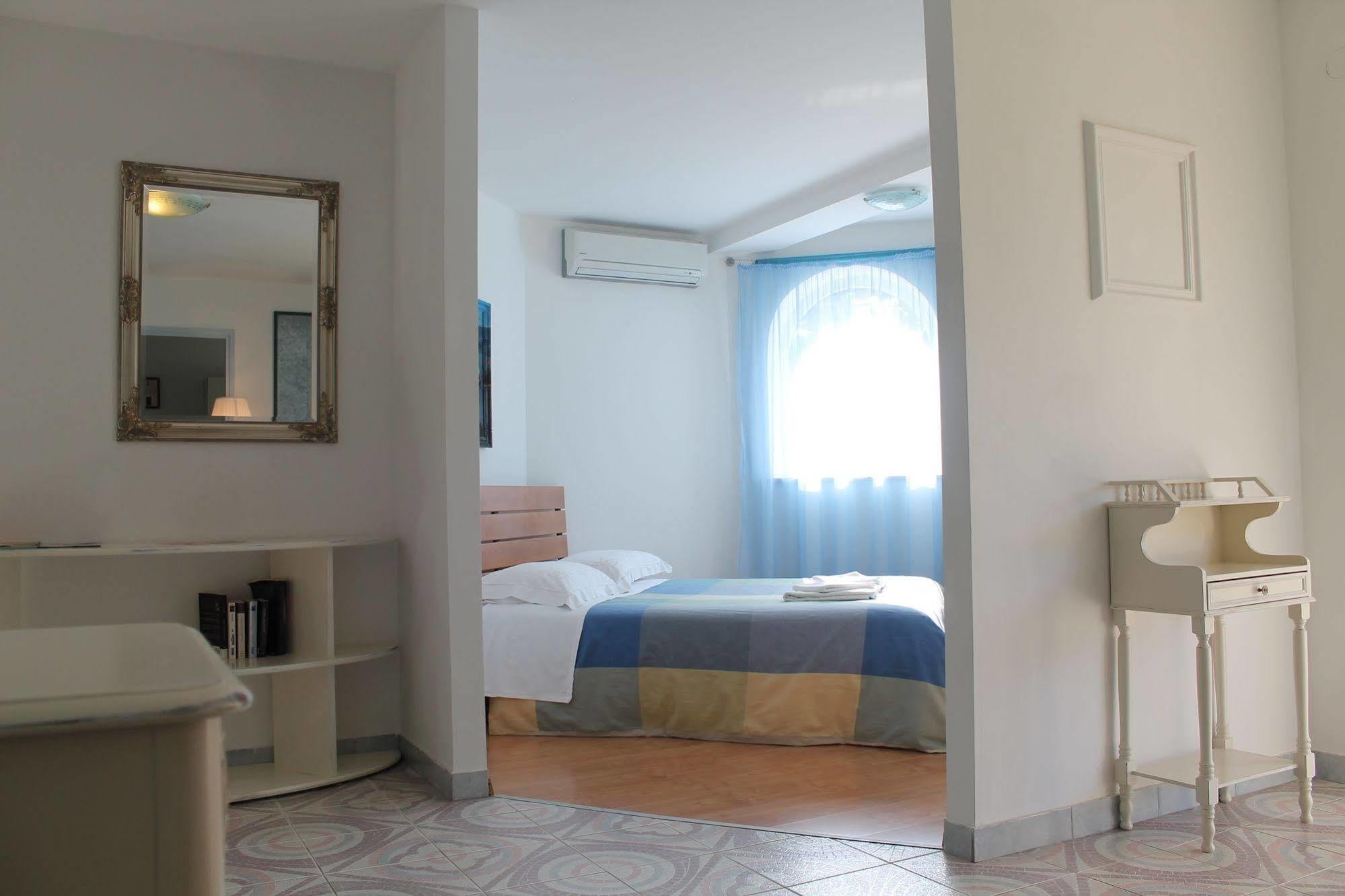 Apartment Mandolina *